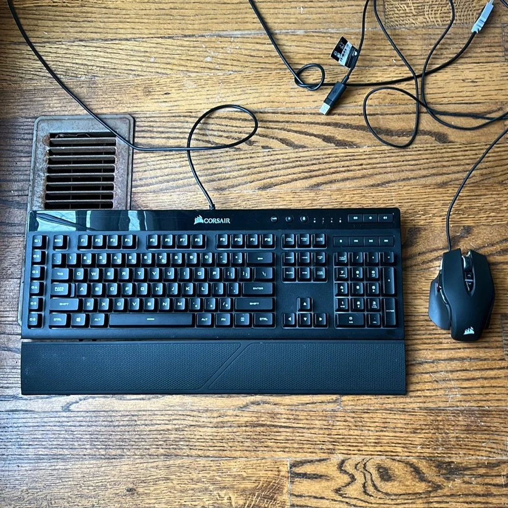 Corsair LED Keyboard and Mouse